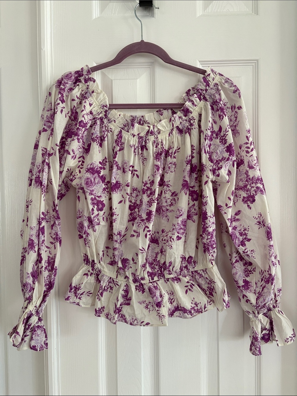 Flying Tomato Purple and white floral Cotton blouse Women’s Large NWOT